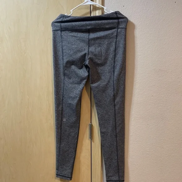 Women Small Victoria’s Secret Workout Pants Activewear Leggings Compression - Picture 3 of 4